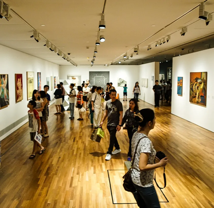 2015: Official opening of National Gallery Singapore