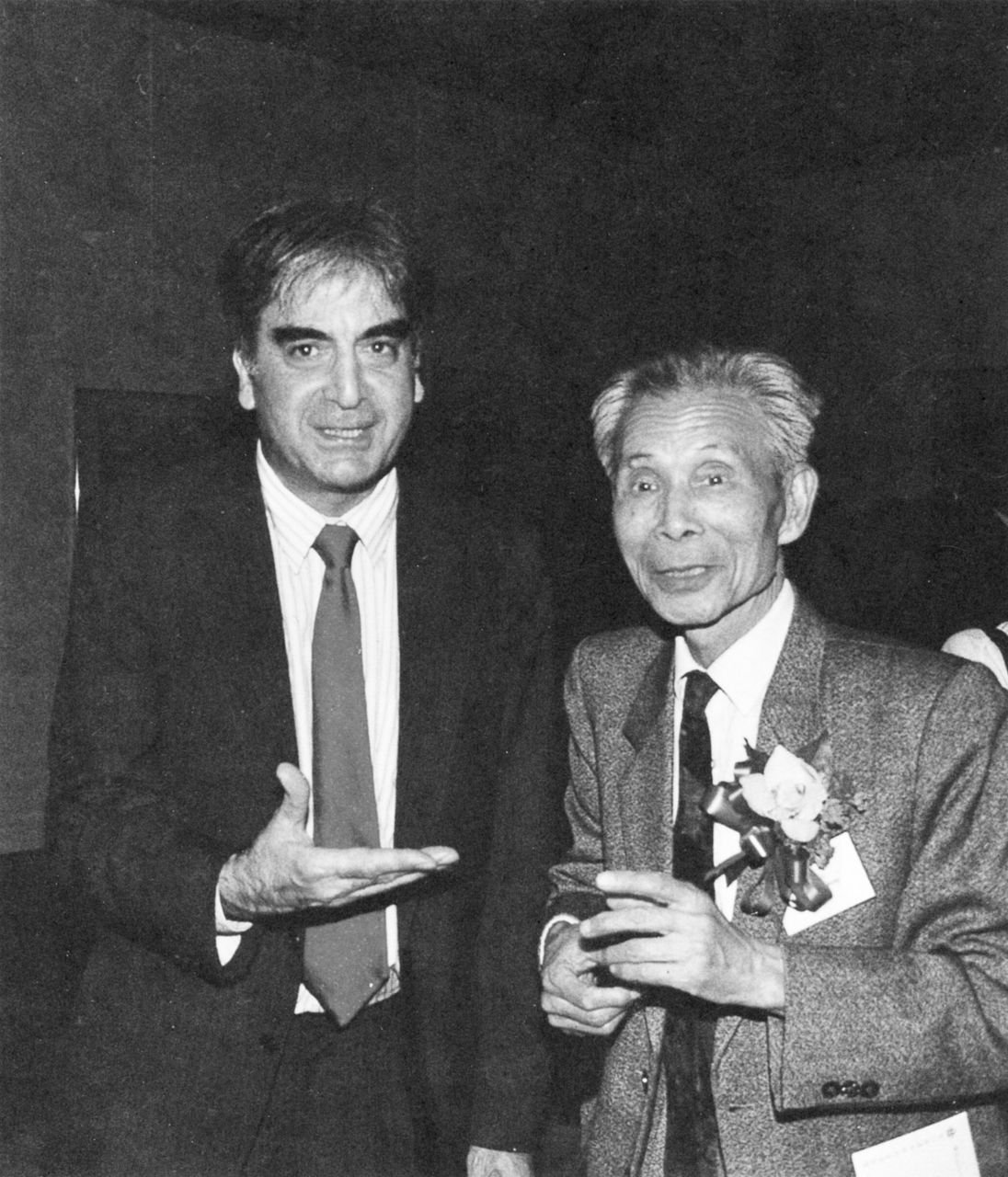 Photograph of Wu Guanzhong and Souren Melikian