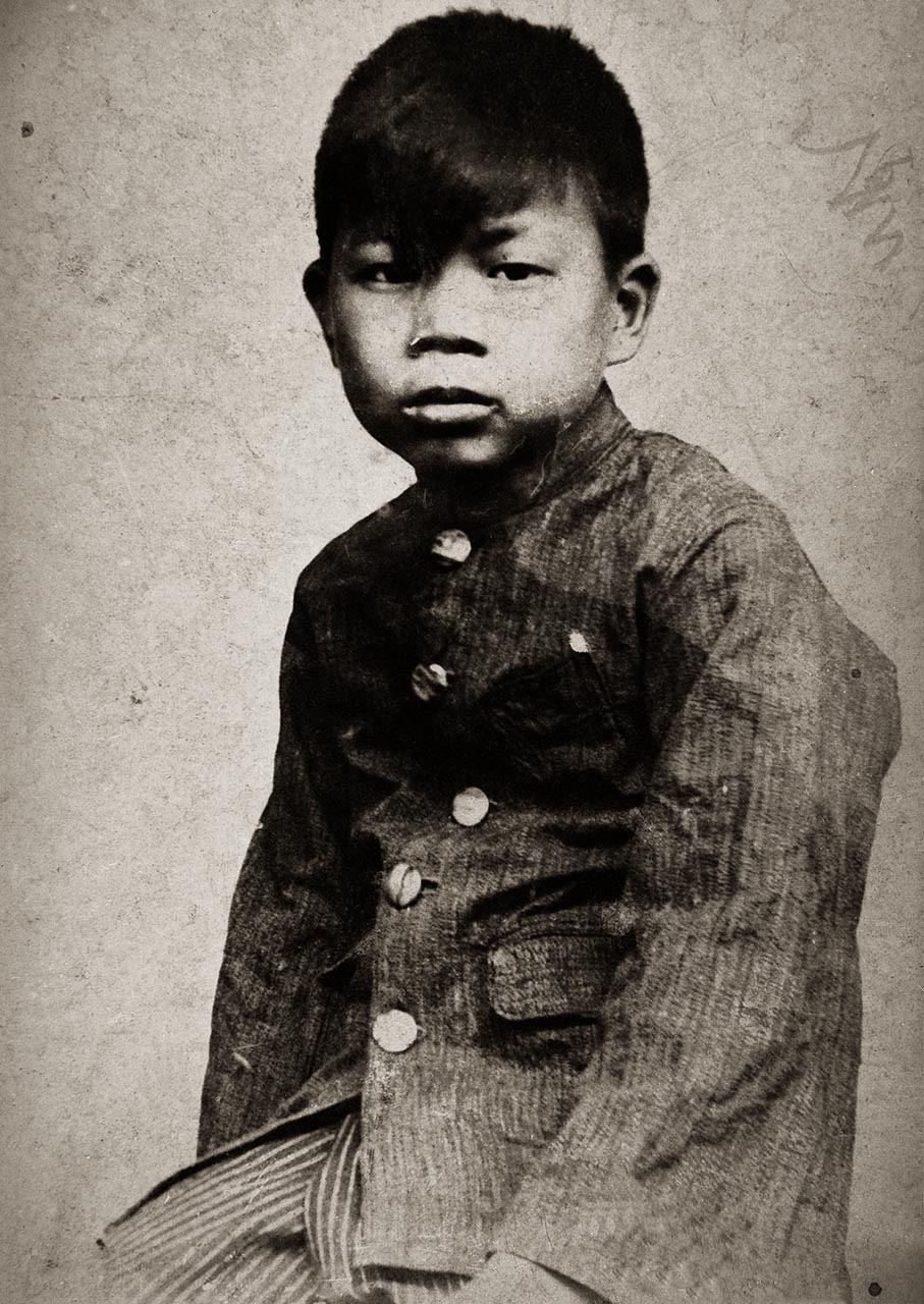 Photograph of Wu Guanzhong, aged 12