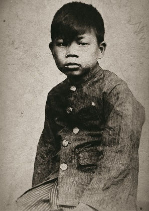 Photograph of Wu Guanzhong, aged 12
