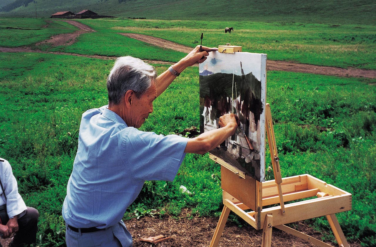 Photograph of Wu Guanzhong painting in Bashang Grassland, Hebei