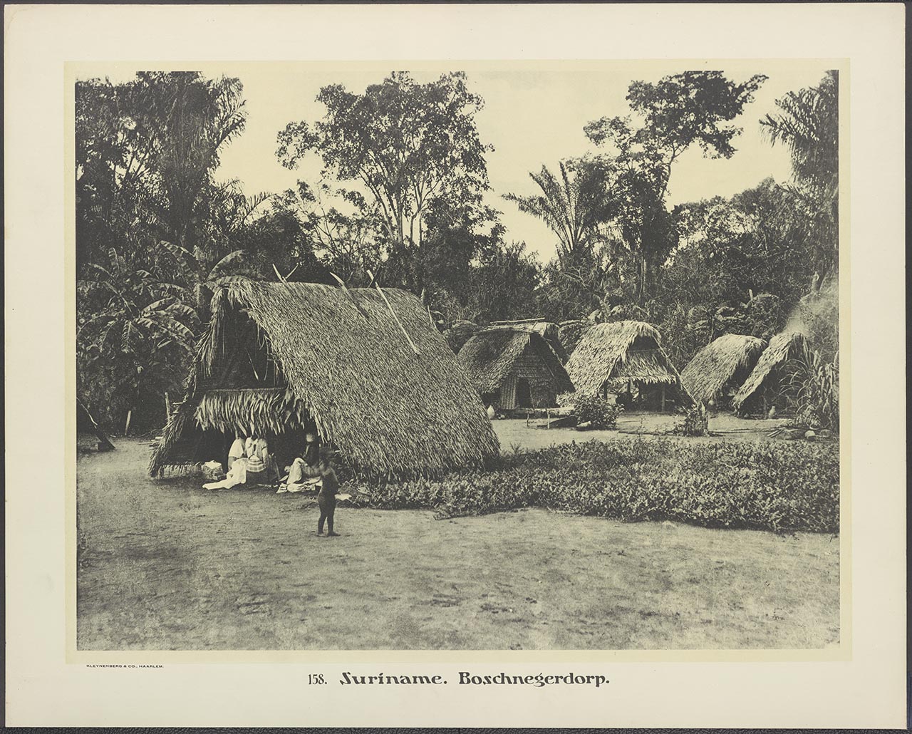 158. Suriname. Boschnegerdorp.