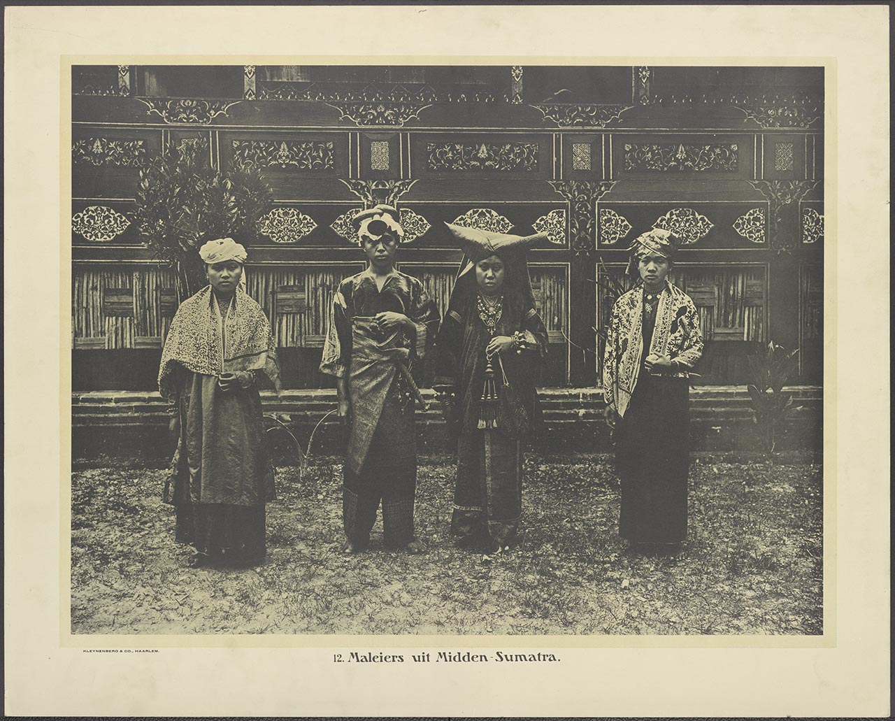 012. Maleiers uit Midden Sumatra.