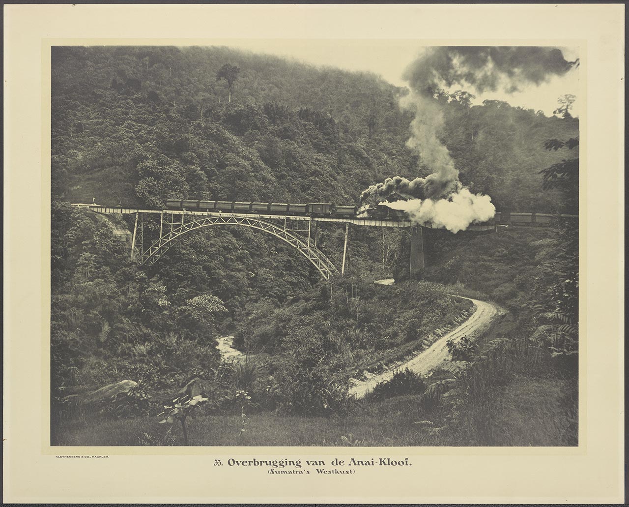 033. Overbrugging van de Anai-Kloof. (Sumatra's Westkust)
