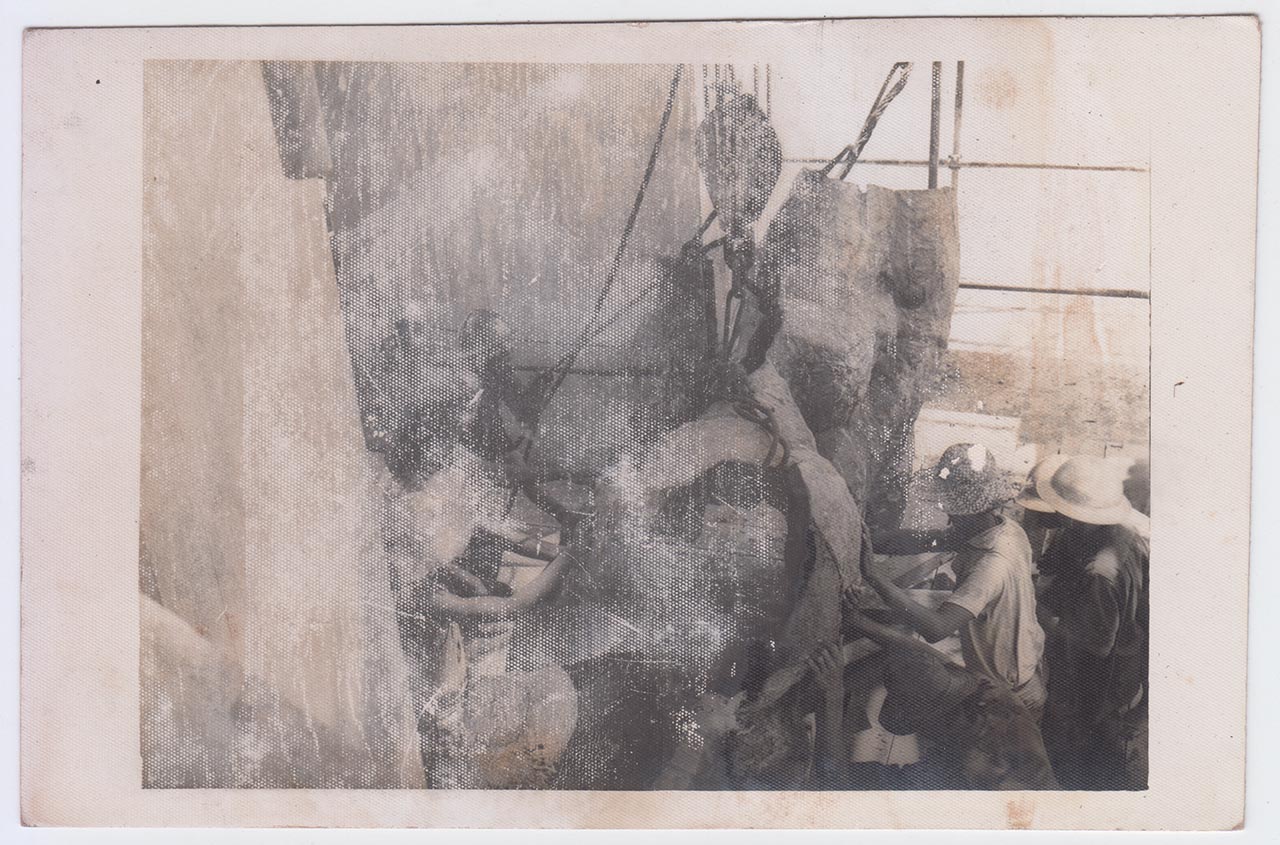 Photographic documentation of the construction process for "Pembebasan Irian Barat" by Edhi Sunarso