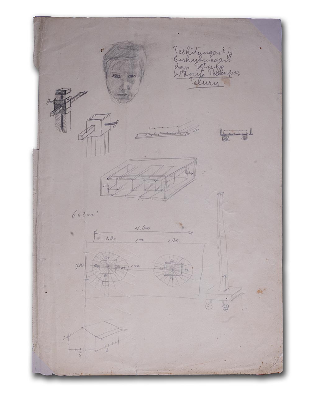 Studi Patung Wanita Pelempar Peluru