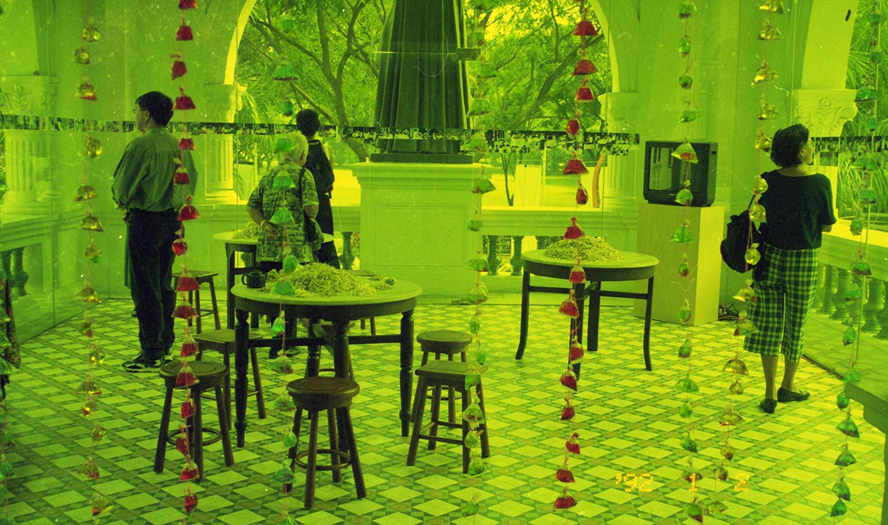 Photographic documentation of "Let's Chat" by Amanda Heng at the Singapore Art Museum in 2000