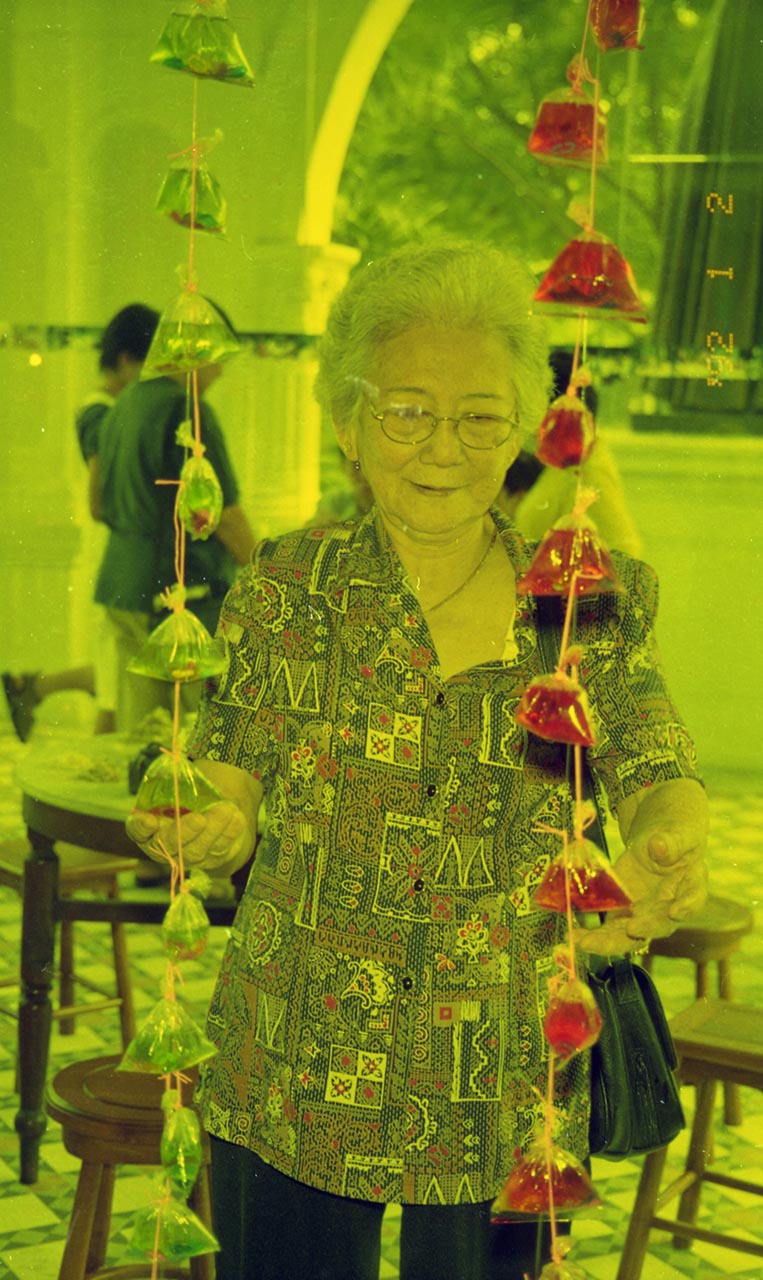 Photographic documentation of "Let's Chat" by Amanda Heng at the Singapore Art Museum in 2000