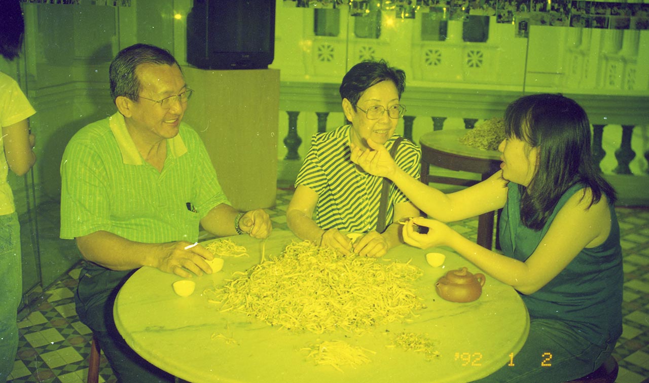 Photographic documentation of "Let's Chat" by Amanda Heng at the Singapore Art Museum in 2000