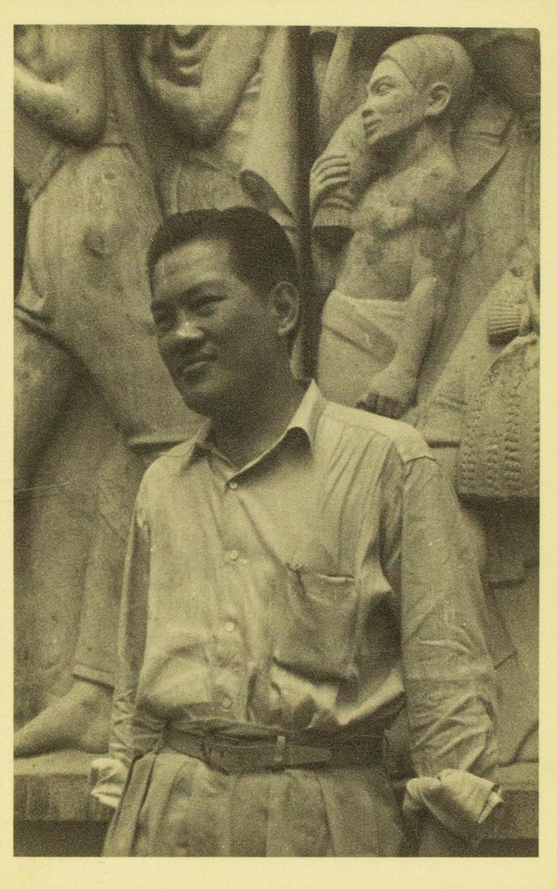 Yang Eng Kuei at the Van Heutsz Monument – Chen Chong Swee's travel photo