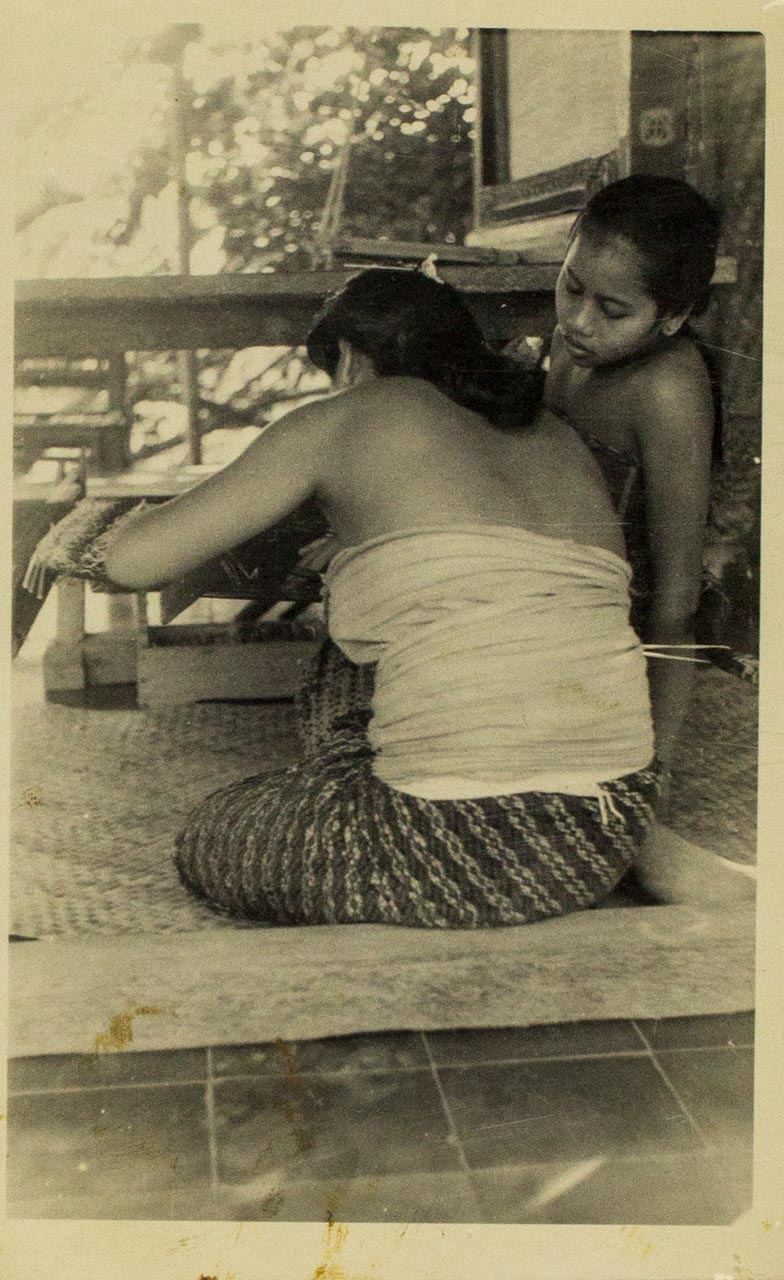 Balinese Weavers