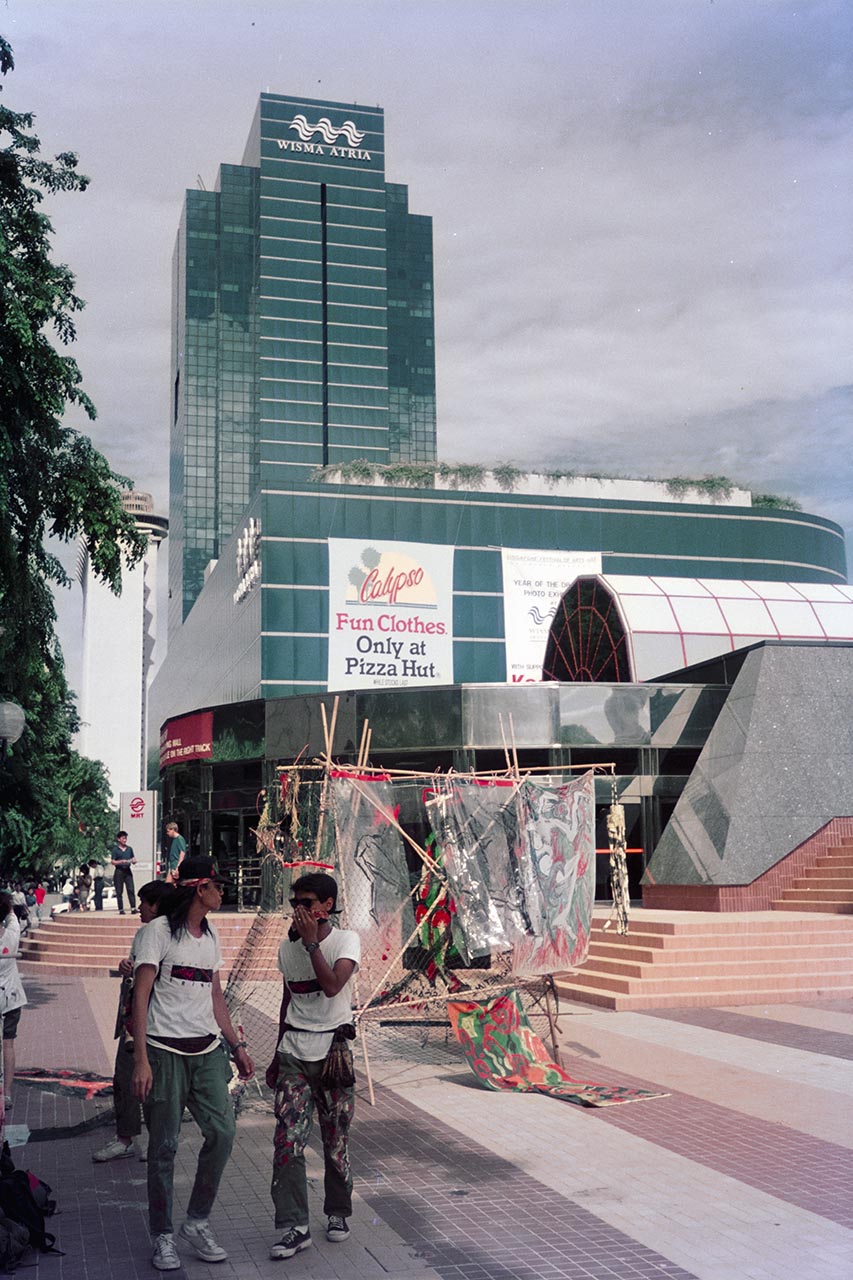 Photographic documentation of "Operation Evolutionary Sculpture" by the Art Commandos