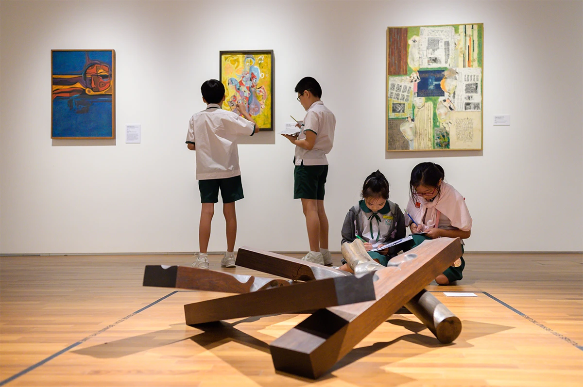 Taking Art Education Online