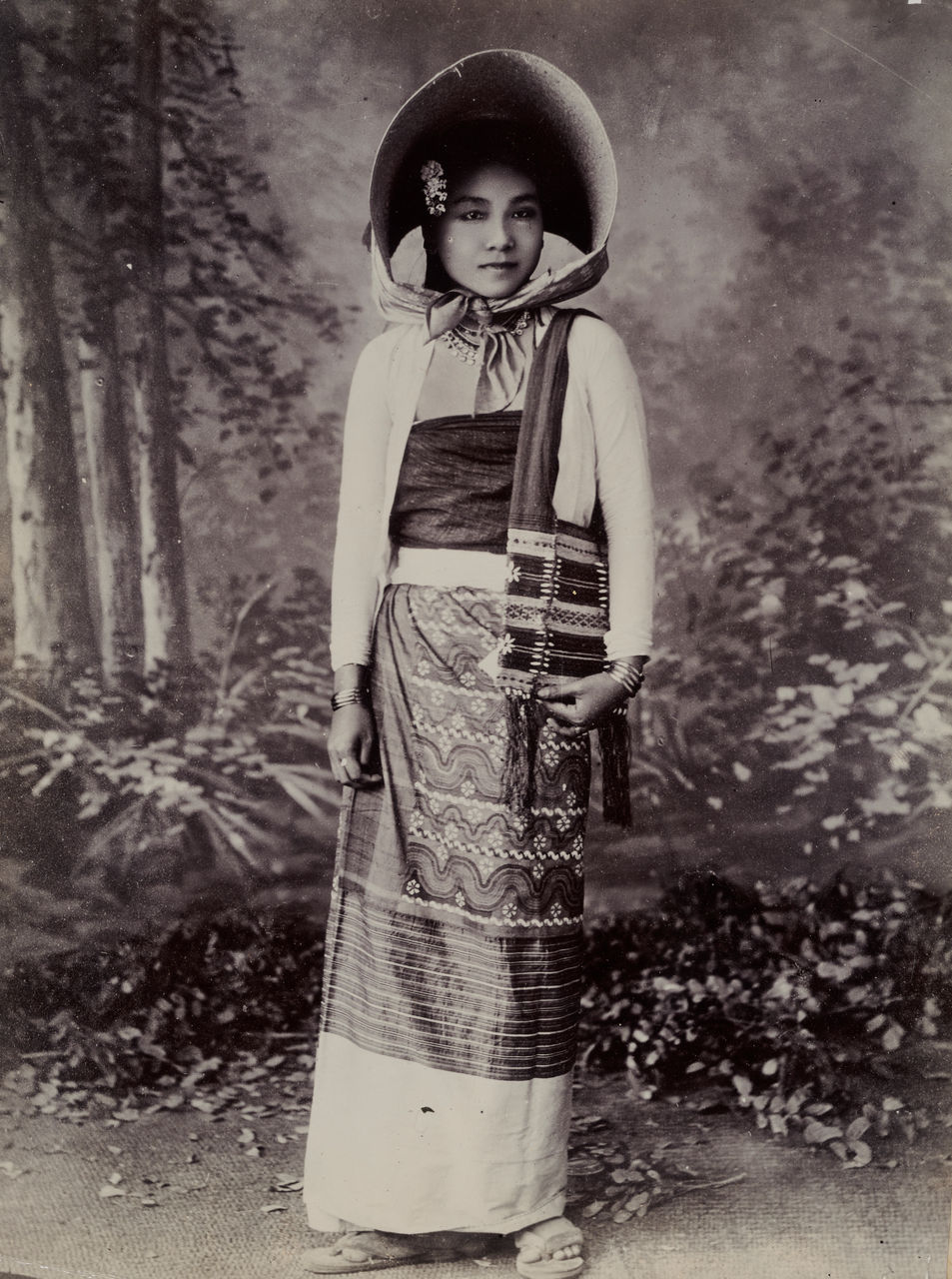 Studio portrait of a young Shan girl