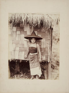Burmese Lady with Cheeroot