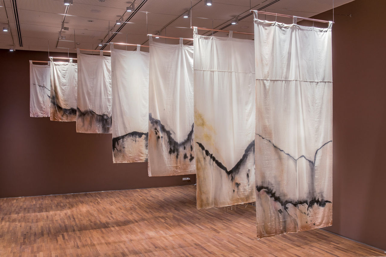 Gully Curtains