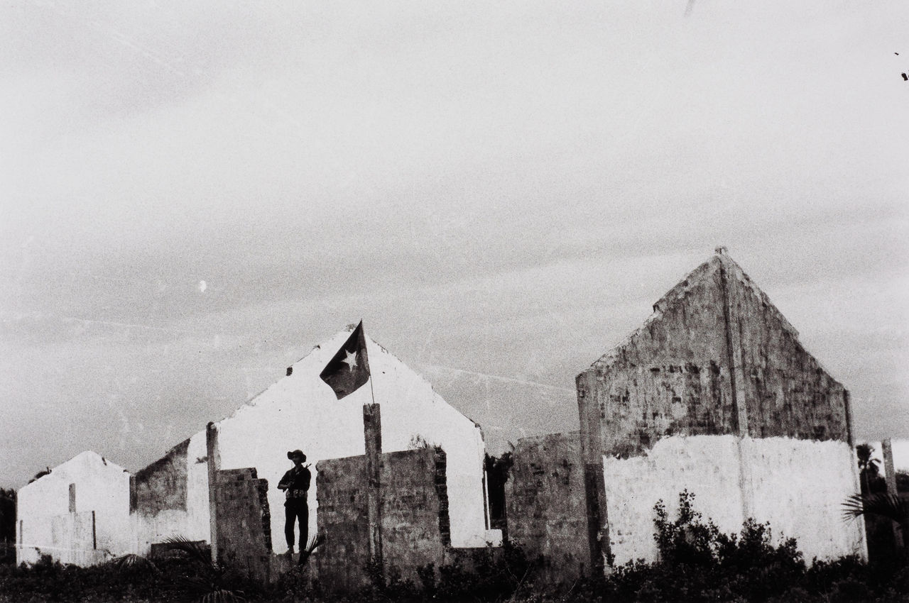 On the night of June 3, 1974, our troops obliterate Cai Ran Station and take control of the region – photo taken in Phu Jung Commune