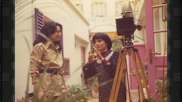 alt Image