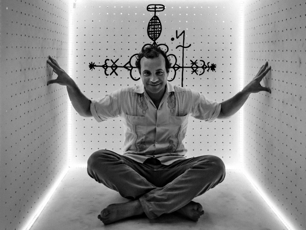 Kaveh Nabatian