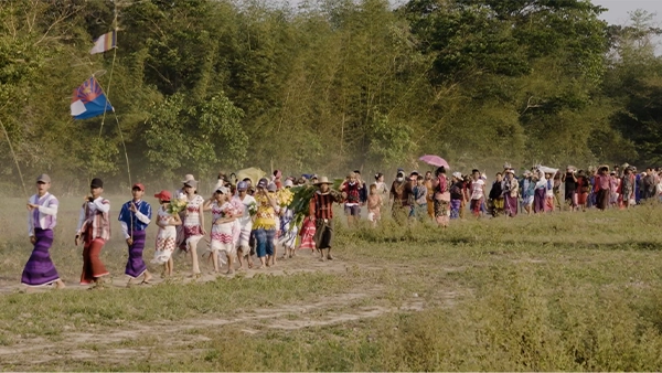 alt Image