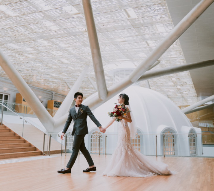 15% off Wedding & Family Photoshoot